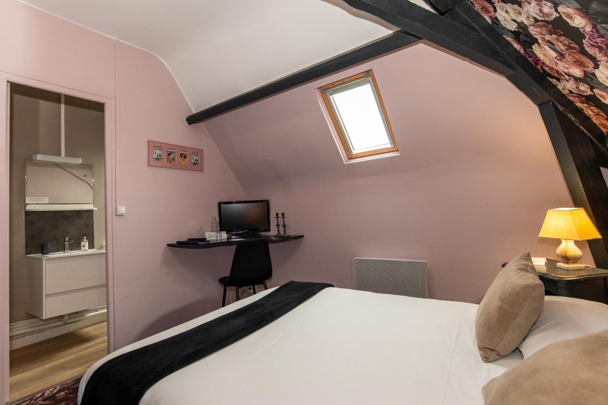 The Originals Boutique, Hotel Victoria, Châtelaillon-Plage Esterno foto