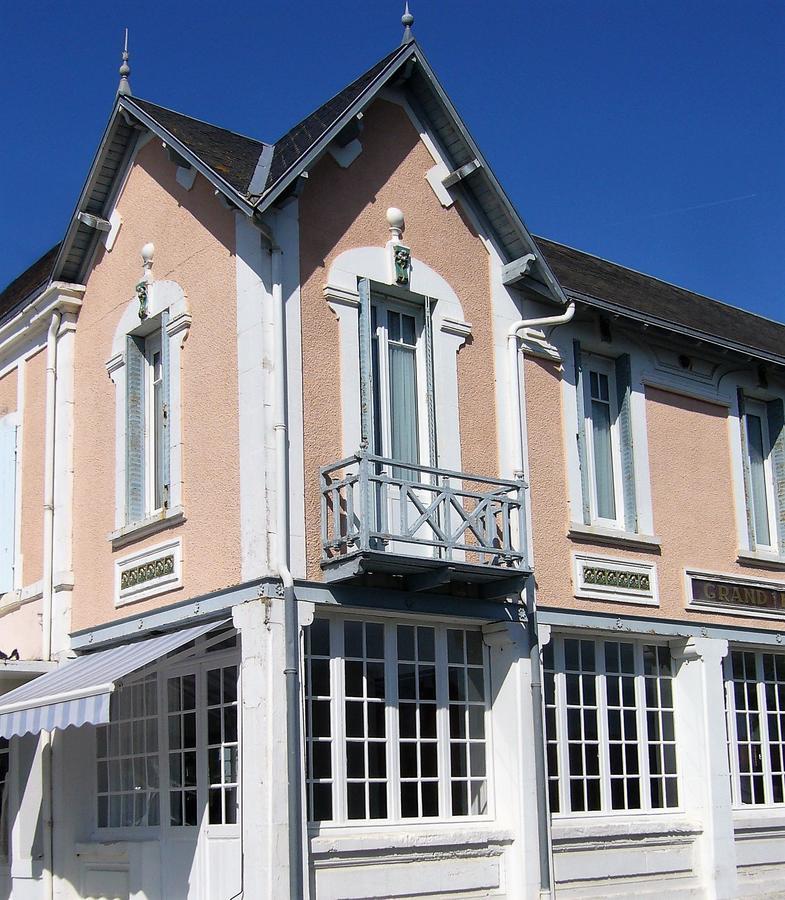 The Originals Boutique, Hotel Victoria, Châtelaillon-Plage Esterno foto